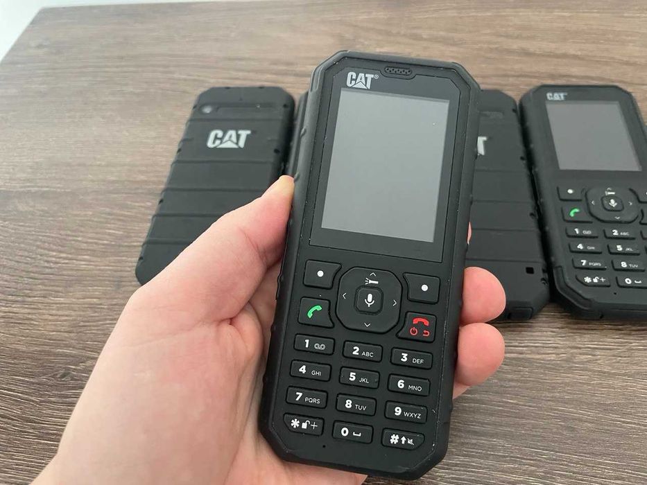 cat b35 - купити мобільні телефони та смартфони - Ціна на OLX.ua