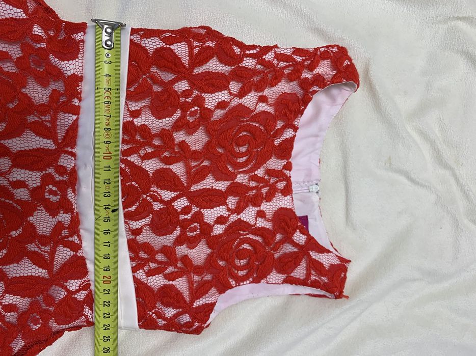 Святкова сукня для маленької красунечки