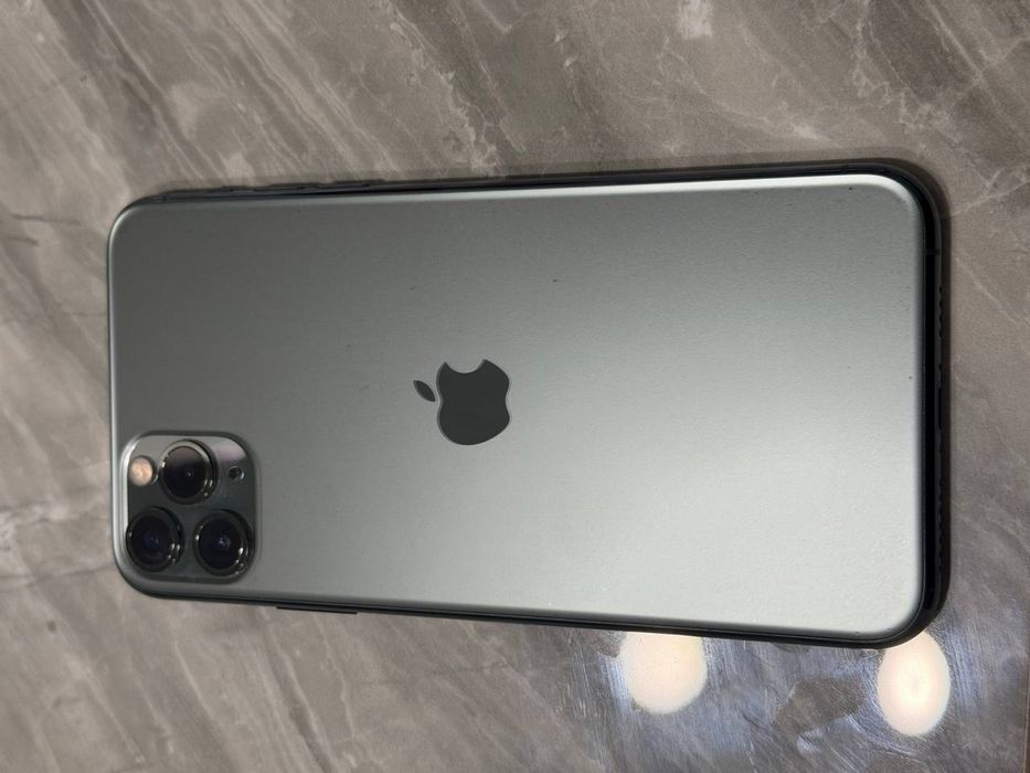 Продам iphone 11 pro max 256