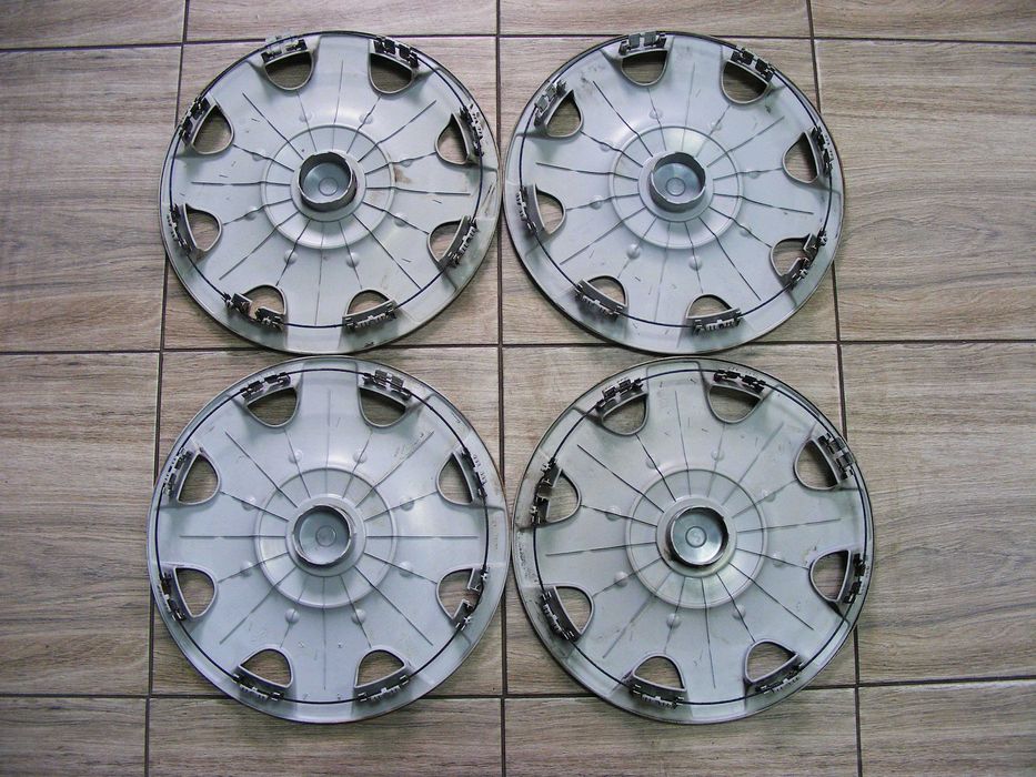 Ковпаки R16 Volkswagen Golf,Touran,Passat  1T0 601 147 C