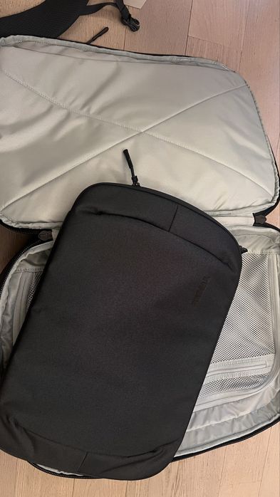 Thule Subterra 2 Convertible Carry-On 40L