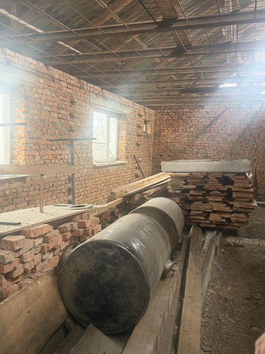 Незавершене будіаництво