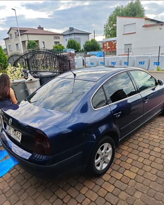 Volkswagen Passat 2.0 бензин 2003 год
