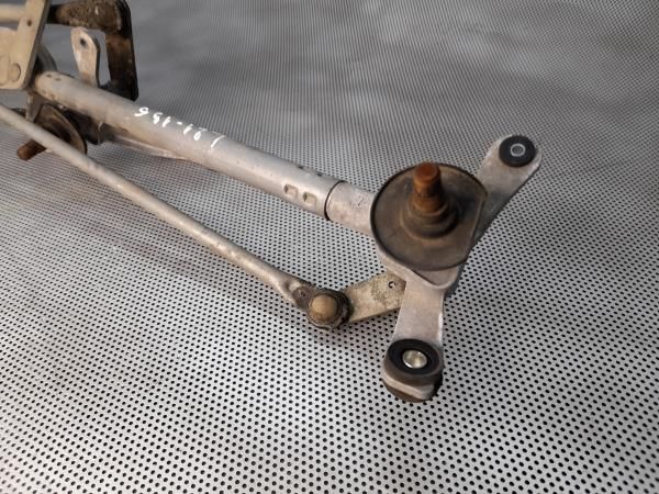 Motor limpa vidros frente HONDA Civic VIII Hatchback (FN_, FK_)