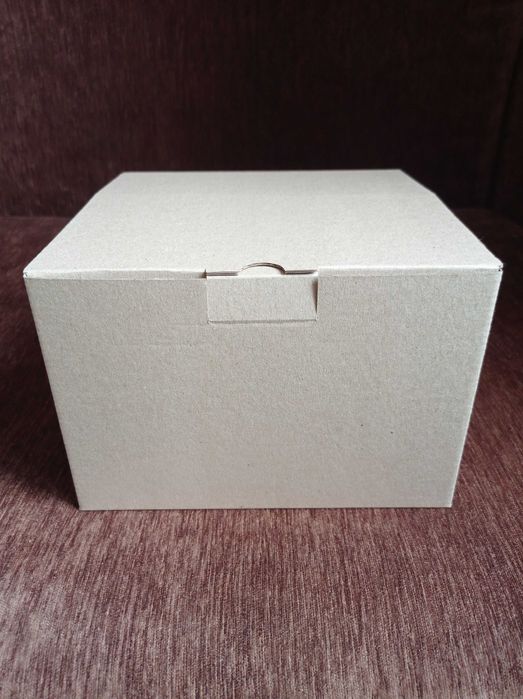 Подарункова коробка Упаковочна коробка Пакування