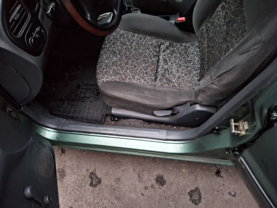 Продам    машину Daewoo ланос