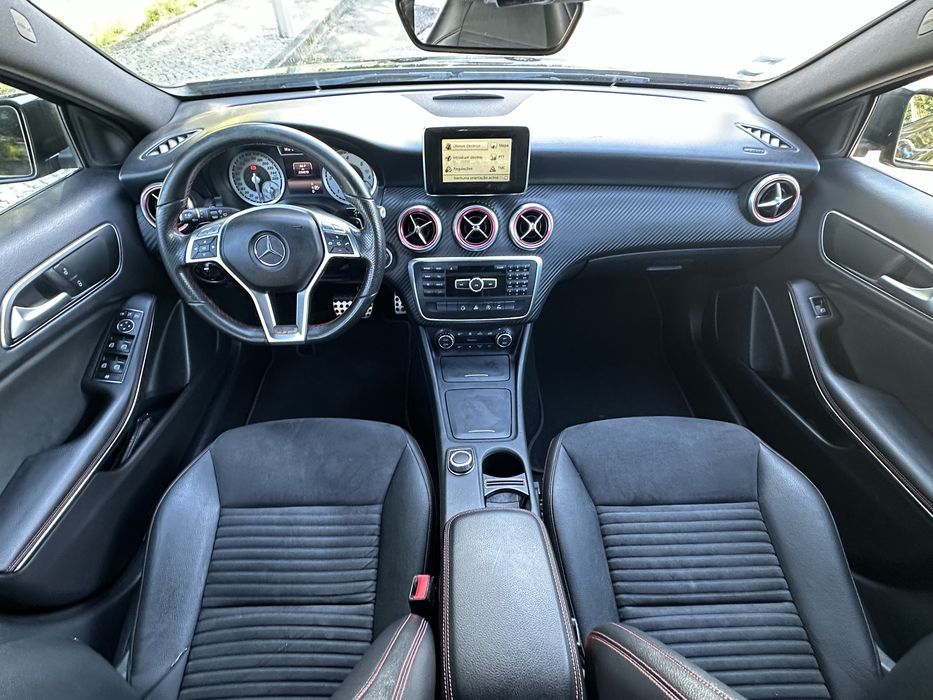 Mercedes-bens A180 cdi 7G-DCTI 2015 pack AMG
