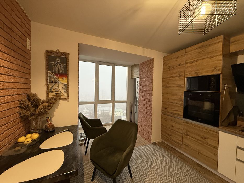 Продаж квартири поблизу Центру