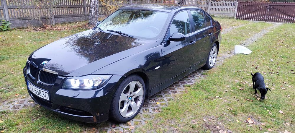 BMW 3  320i benzyna, 2006 r