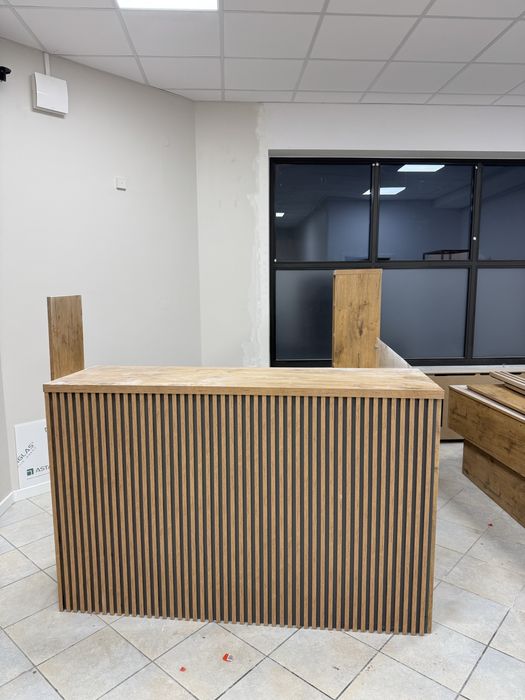 Recepcja, lada - lamele