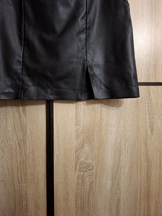 Юбка кожан. бренд Topshop