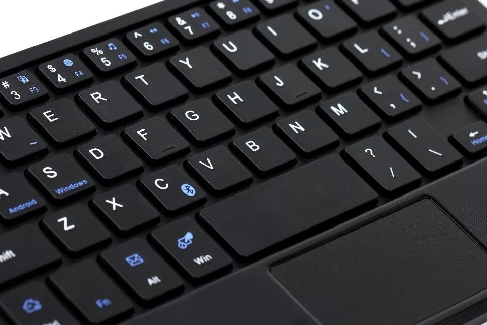 Teclado para Tablets e Ipad - NOVO