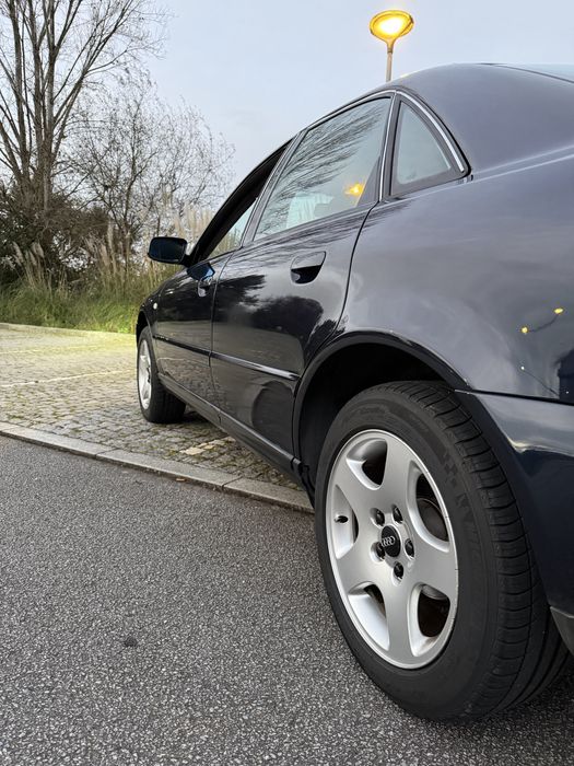 Audi A4 1.9tdi AFN 110cv