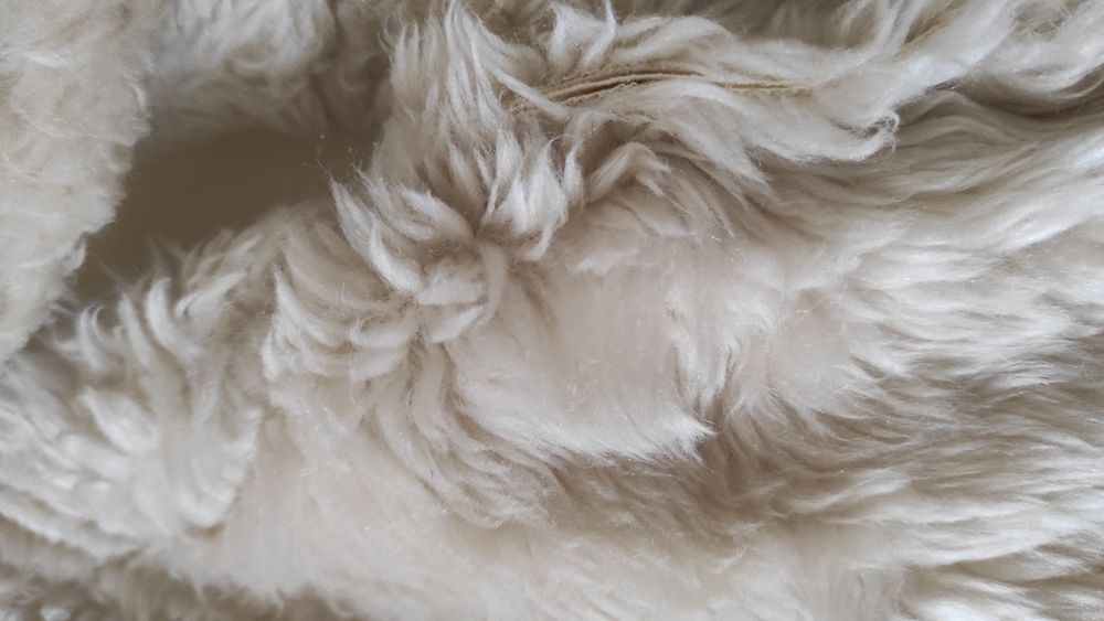 Теплая меховая жилетка на девочку рост 146 см