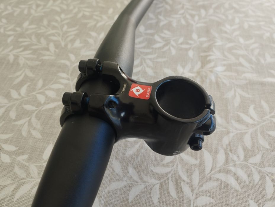 Guiador e avanço all montain