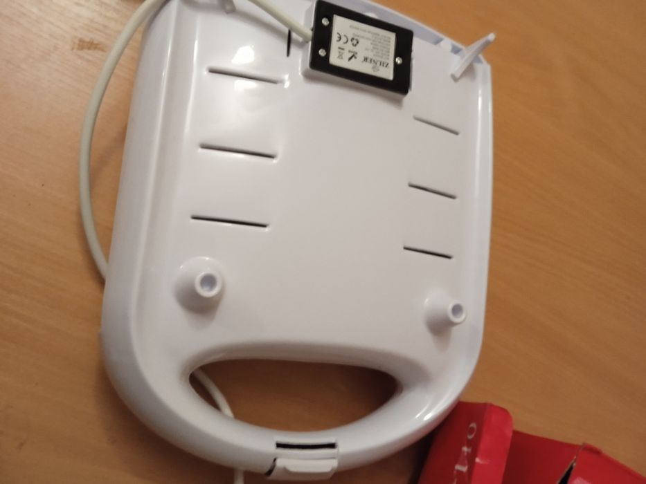 Лучший подарок! Орешница  для  24 орехов. Мощность 1400 Ват.