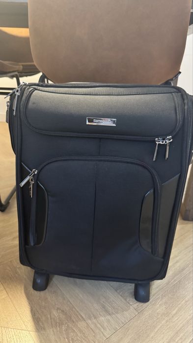 Mala de viagem Samsonite com rodas