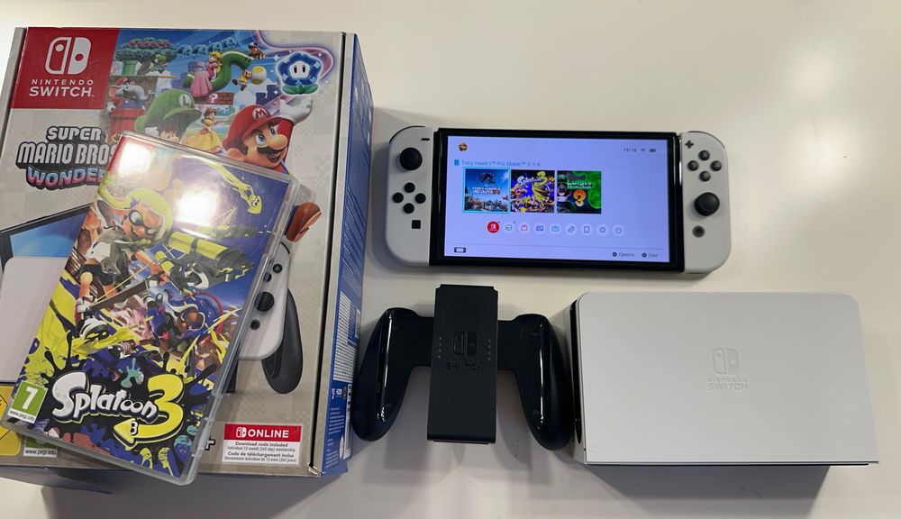 Nintendo switch oled+gra