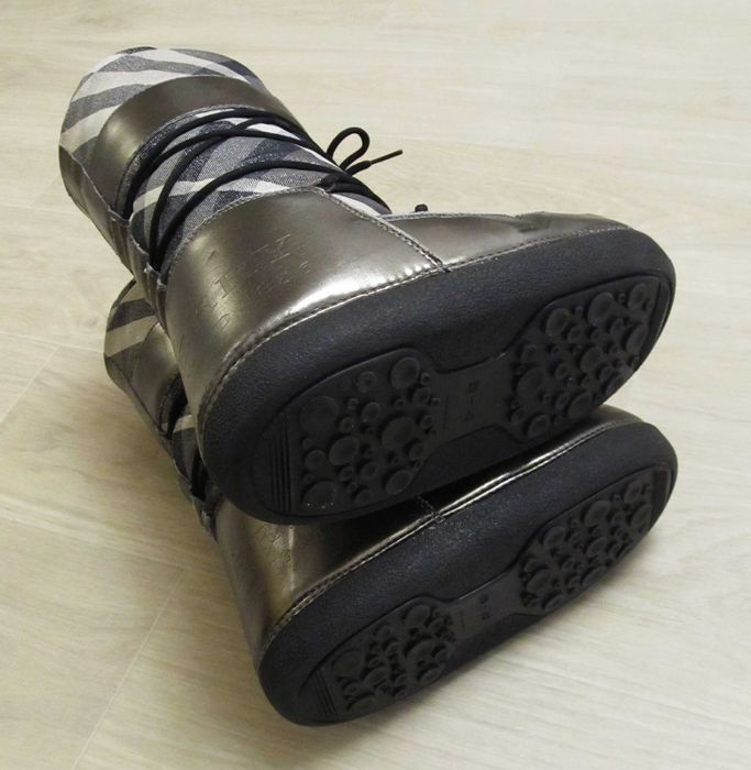 Burberry Roscemmbra Moon Boots Gunmetal Plaid сапоги луноходы р.38-40