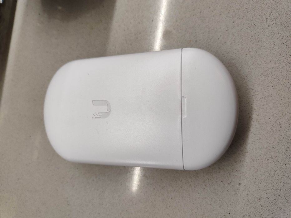 Ubiquity Nano station AC loco