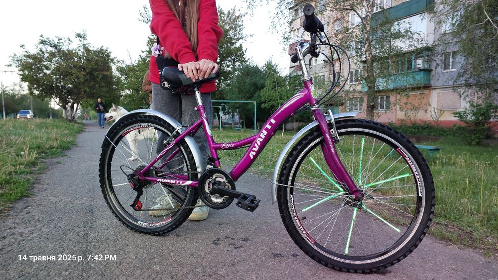 Підлітковий велосипед для дівчинки