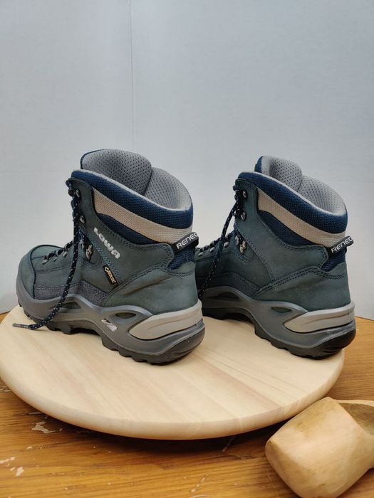 Buty r.39,5 Lowa Renegade GTX Mid damskie trekkingowe