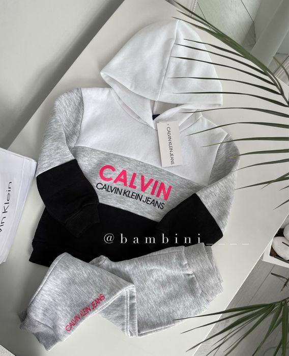 Костюм Calvin Klein дівчинка
