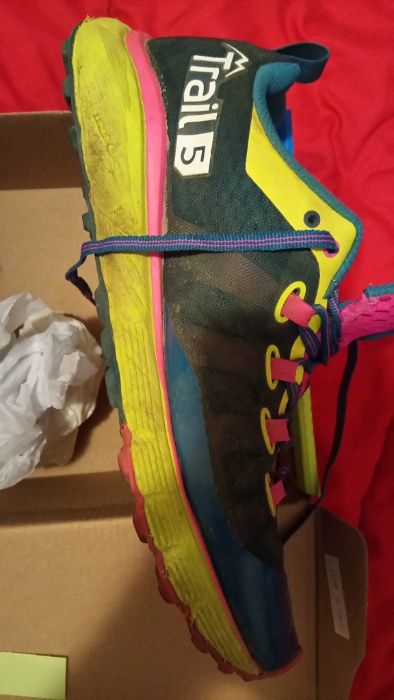 Sapatilhas Salming T5_Trail