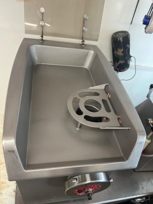 maquina picar trifásica  semi nova