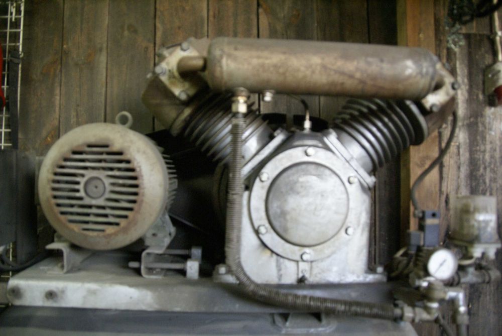 Kompresor Atlas Copco KE6 B4