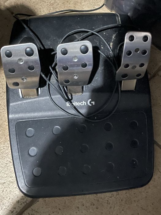 Vendo logitech g29 com tudo