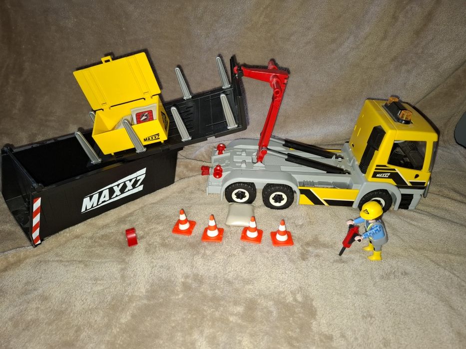 Playmobile , ciężarówka z wymienną naczepą