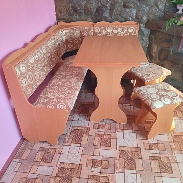 Продається кухонний  куток