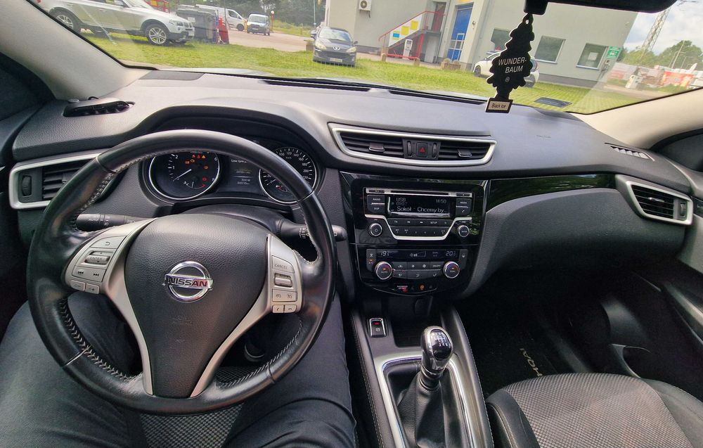 Nissan Qashqai Bardzo ładny niski przebieg 88 tys km