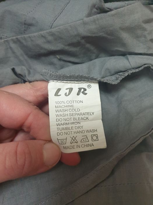 Wiązana bluzka z zamkiem 40