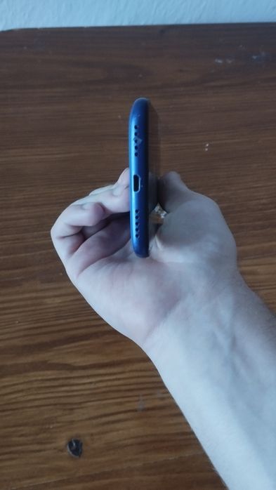 Продам Xiaomi redmi 7