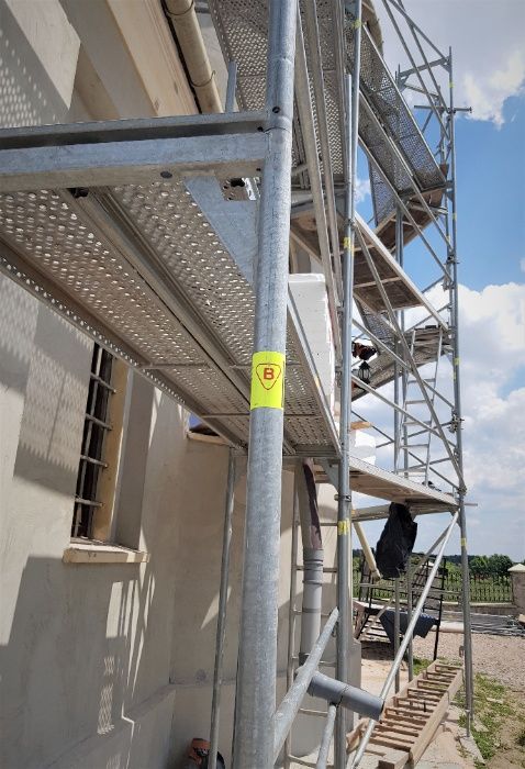 Sprzedam rusztowania typ Plettac na domki , Stemple szalunki