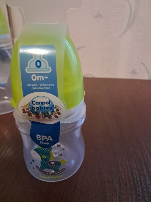 Дитячи бутилочки фірми Canpol bebis та соски до них .Ціна за лот 460