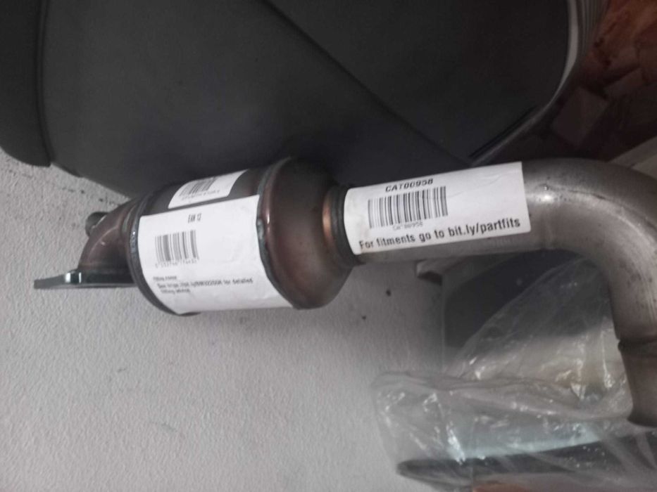 Vendo catalisador Peugeot 208 NOVO