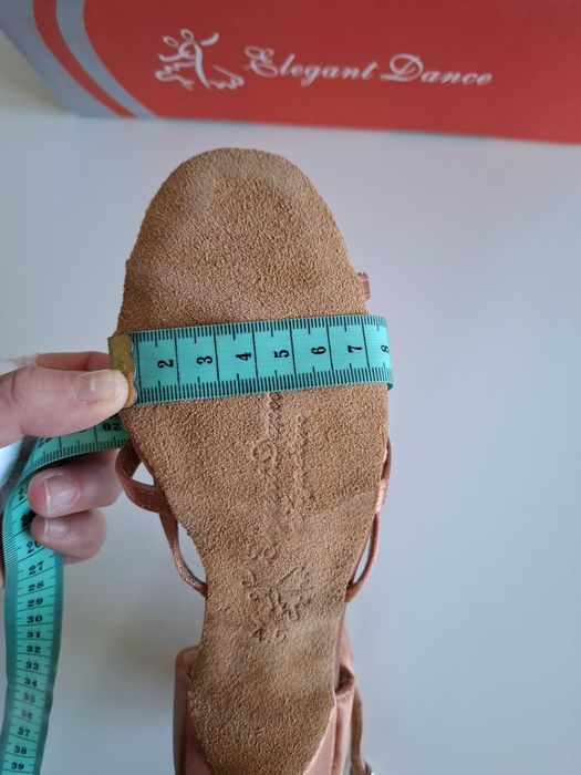 Buty taneczne tańce latynoamerykańskie 4,5 – 23,5 cm zdobione