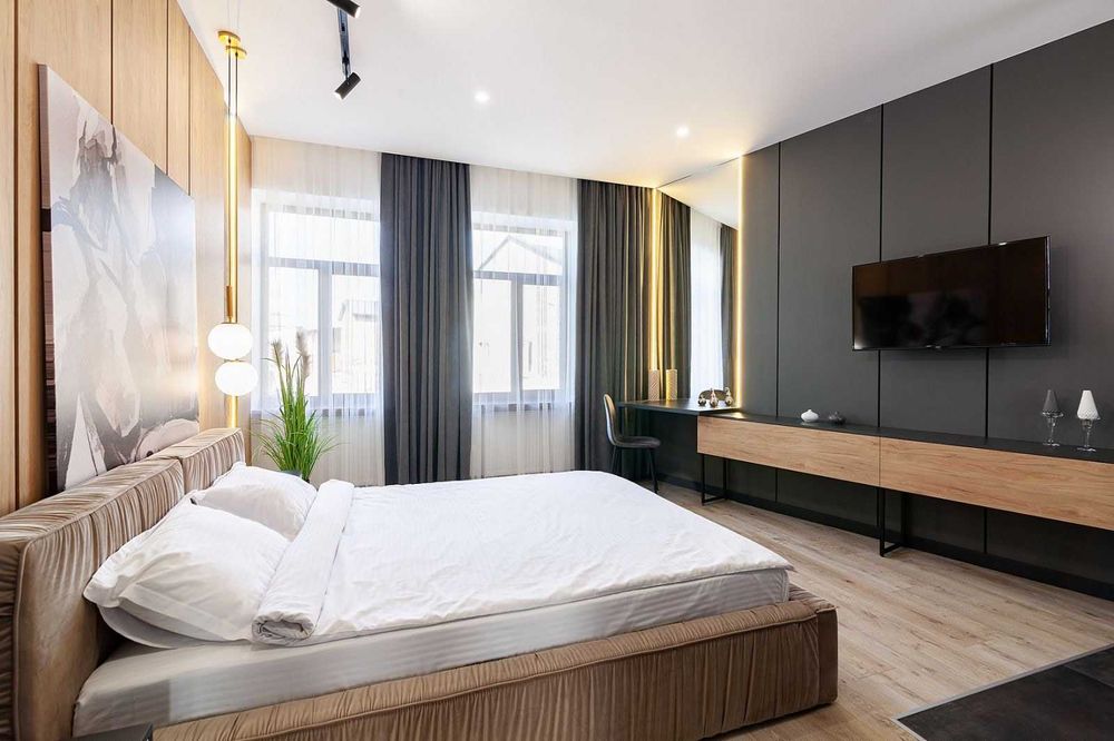 ВІП апартаменти з розкішною ванною у спальні