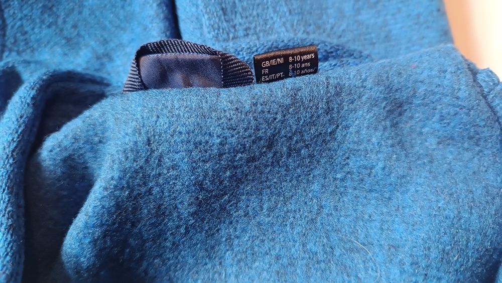 Casaco azul polar. 8 a 10 anos
