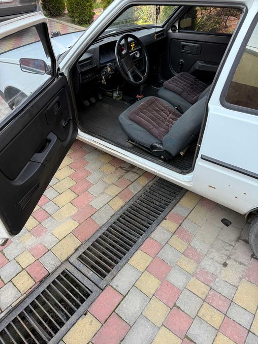 Продам автомобіль Таврія