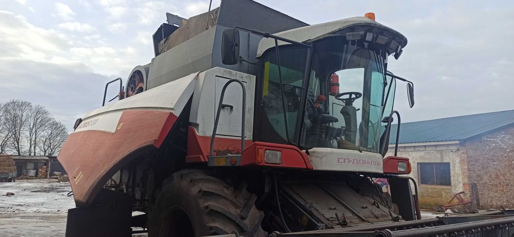 Rostselmash Acros 530