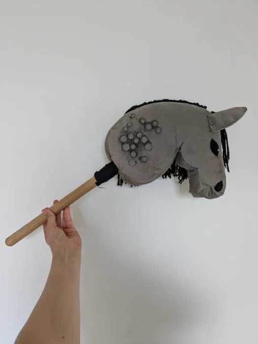 Hobby horse A4 konik na kiju, do skoków, lekki