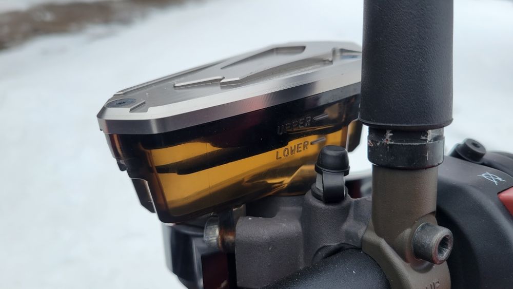 Kawasaki Z1000 2015p.