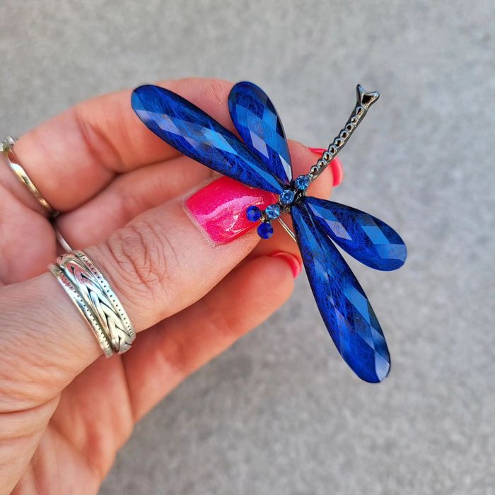 Broszka ważka kobaltowa