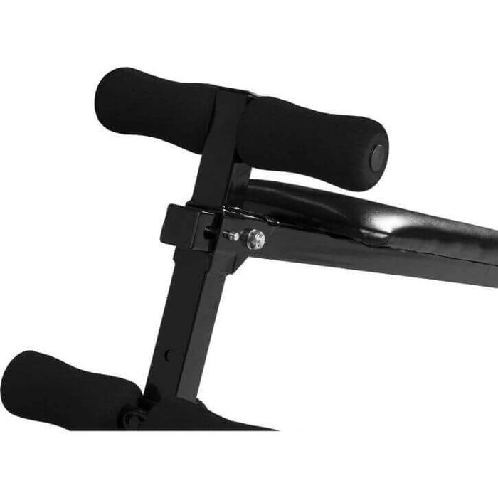 Ławka skośna
Udźwig 200 kg
Regulowana wysokość podpórki na nogi
Kompak