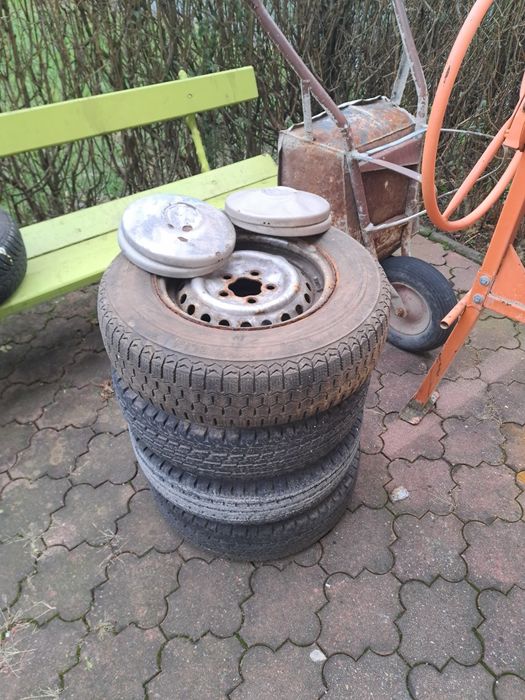 Felgi vw t3 14 komplet dekielki