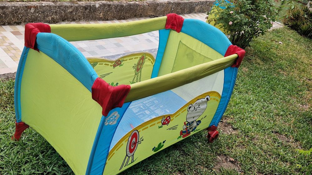 Parque/cama de viagem.